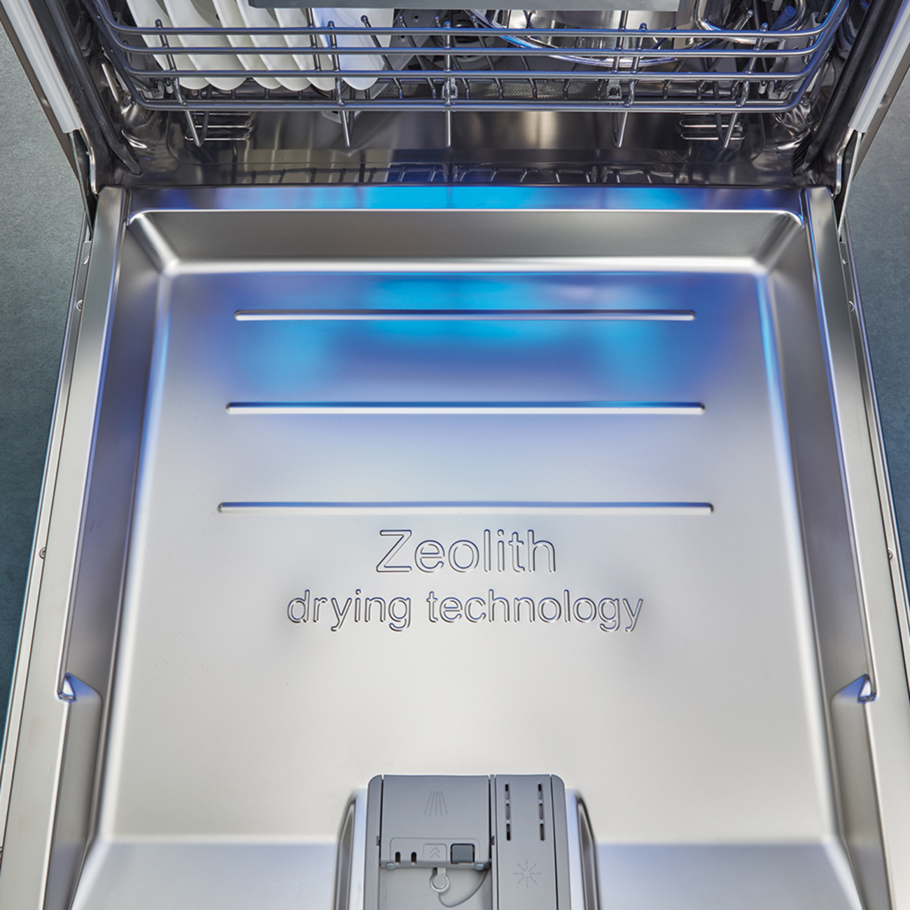 Zeolith Trocknen – Für glänzende Spülergebnisse bei Elektro Ströbel GmbH in Wendelstein